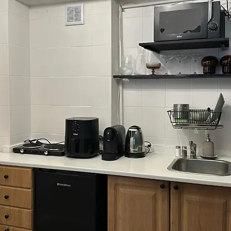 Apartment 17